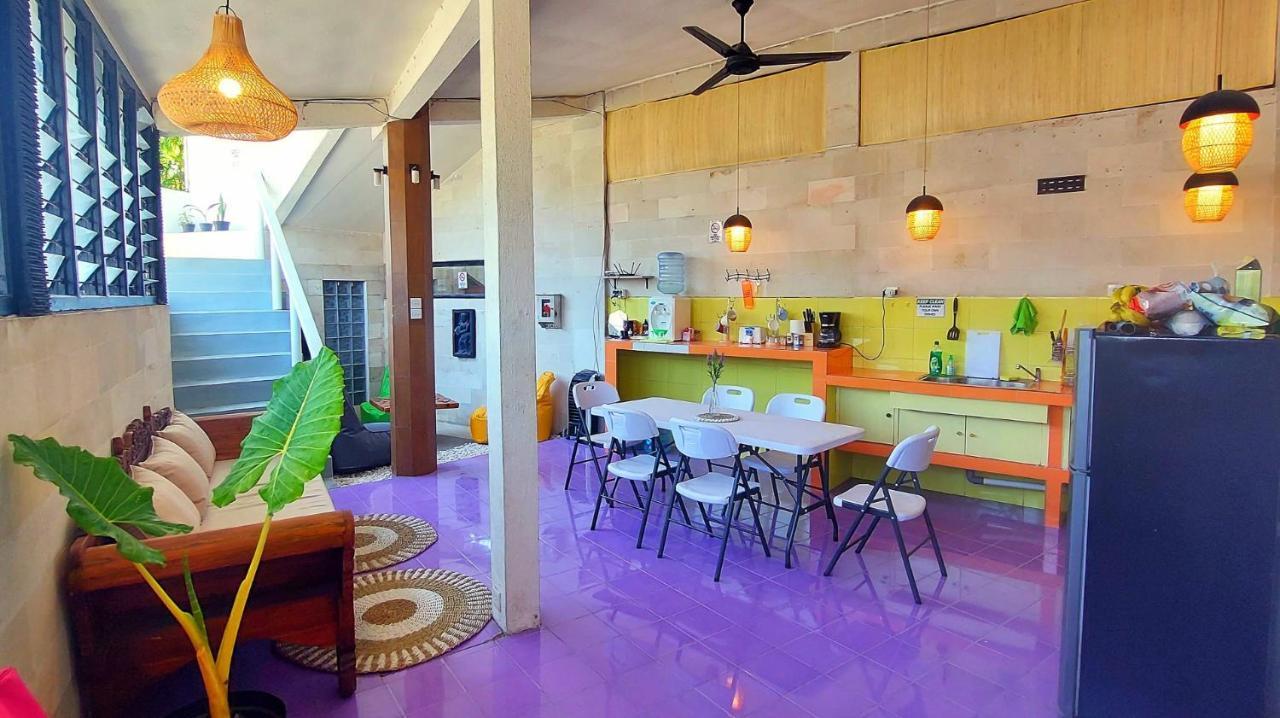 Hustay Guest House - Canggu Екстериор снимка